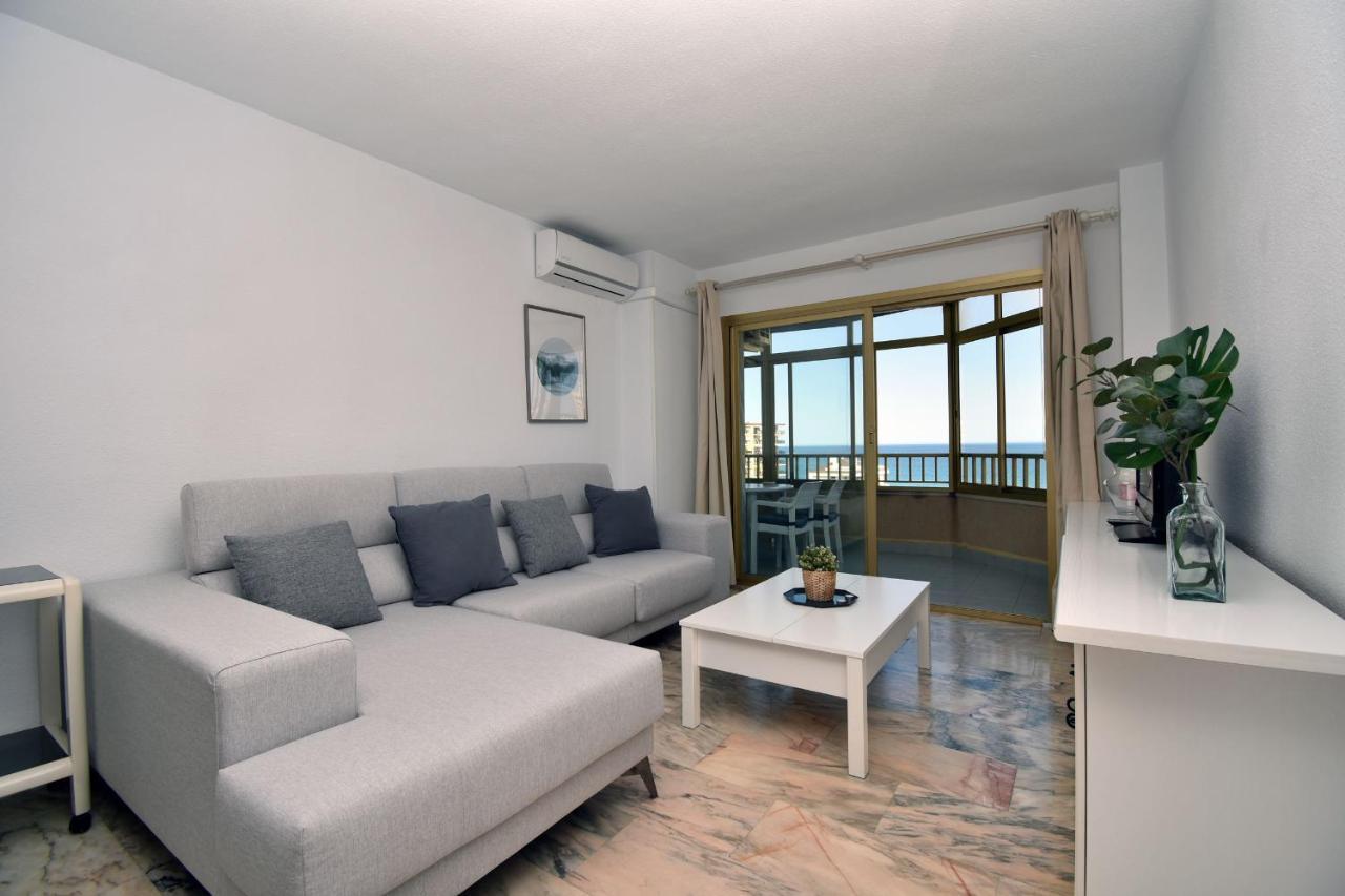 Apartamento Vistas Al Mar Y Piscina Fuengirola Kültér fotó