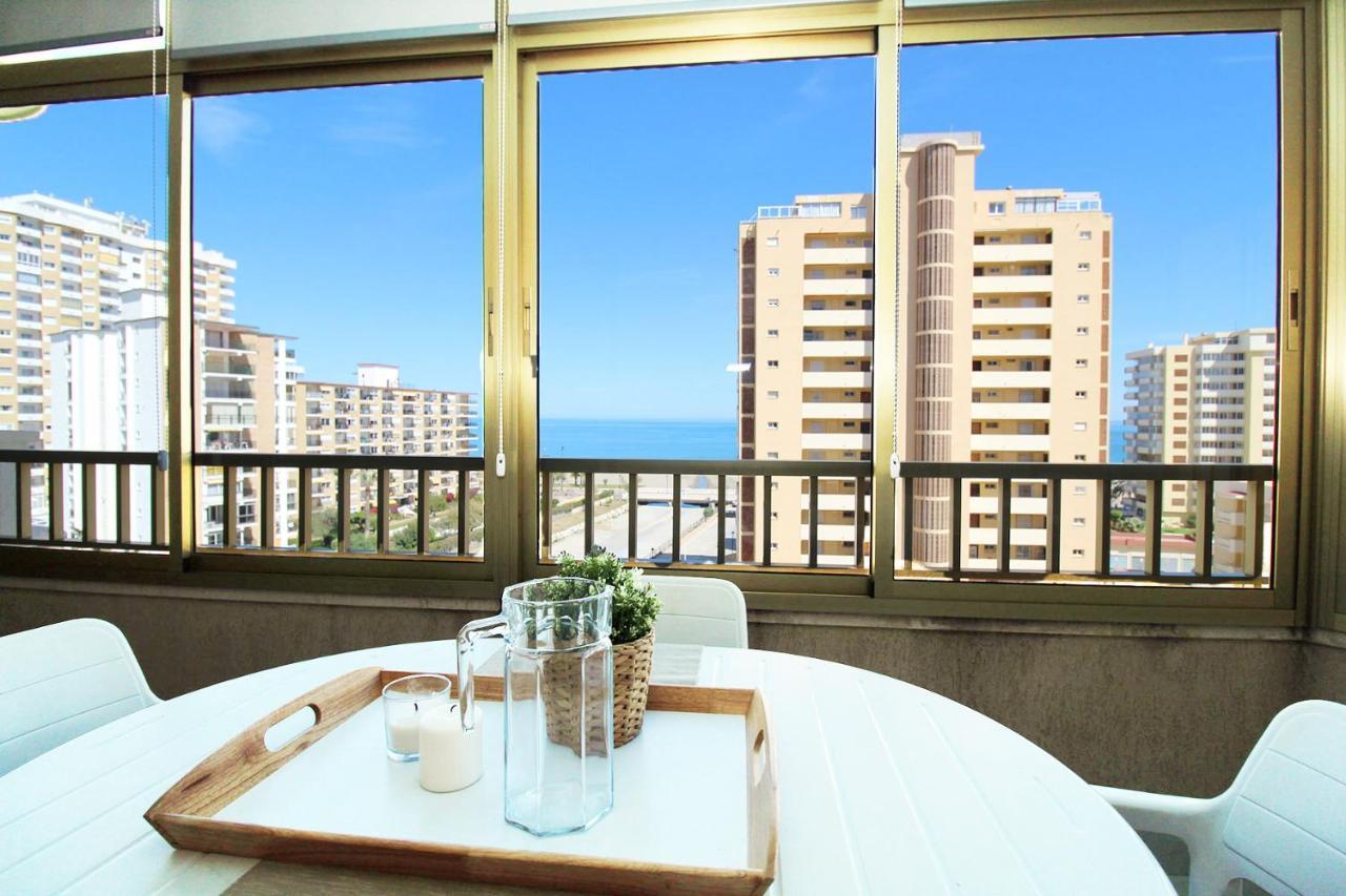 Apartamento Vistas Al Mar Y Piscina Fuengirola Kültér fotó