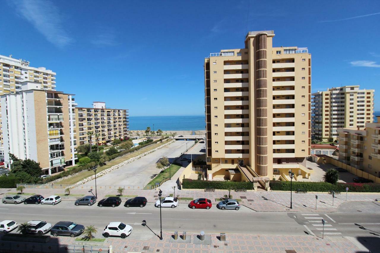 Apartamento Vistas Al Mar Y Piscina Fuengirola Kültér fotó